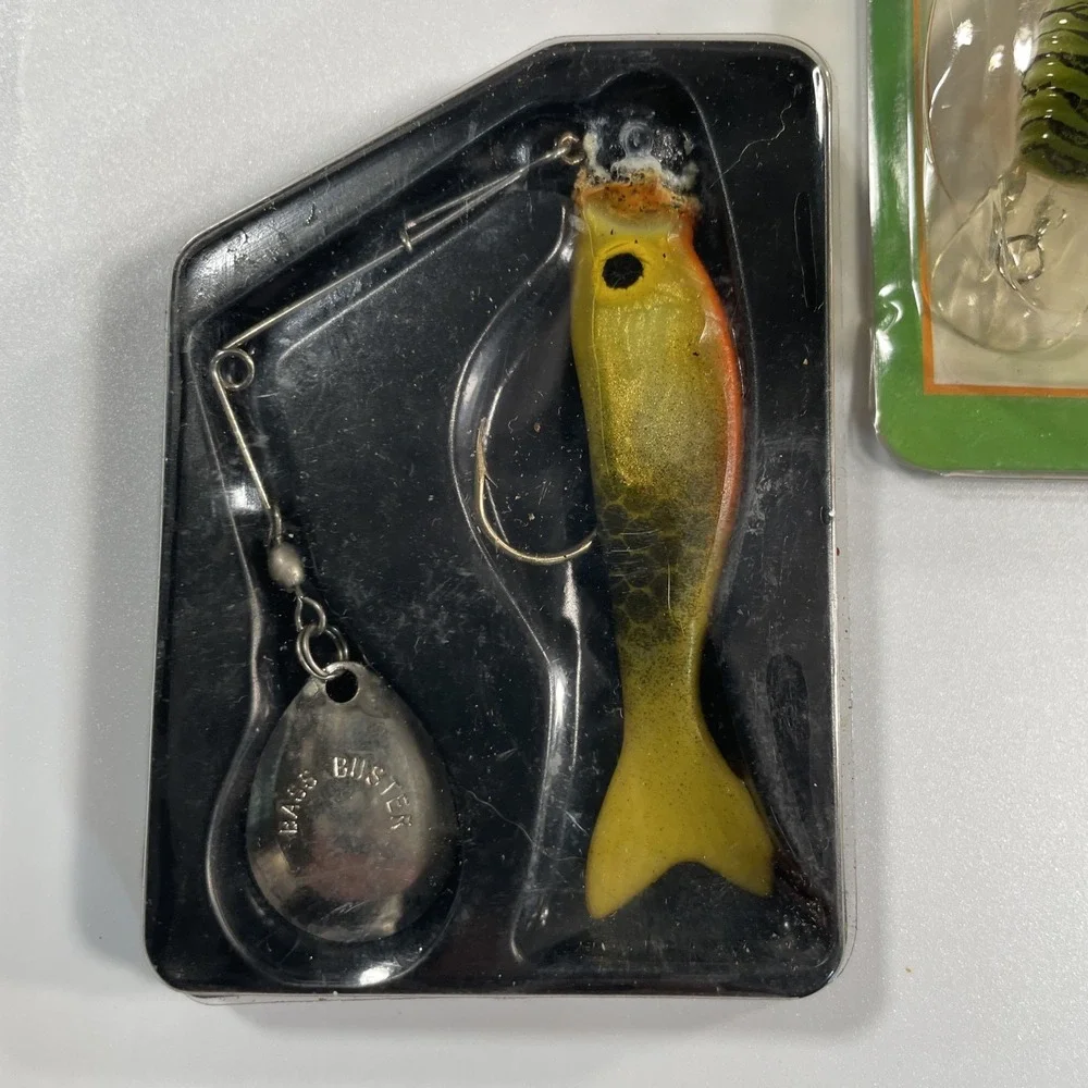 VTG Bass Buster Lures Spin Yellow Soft Spinnerbait Fishing Lure Lot Panfish